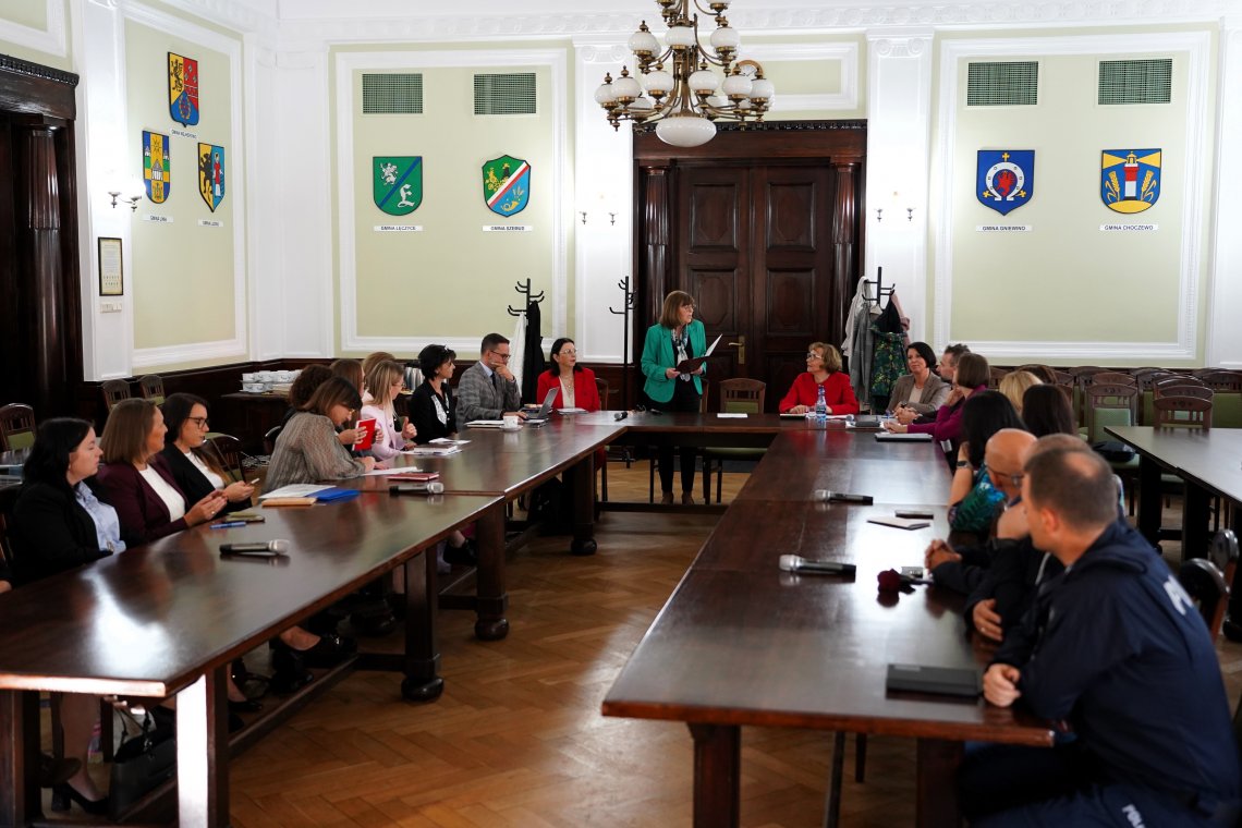 Wspólne działania na rzecz rodzin i pieczy zastępczej w powiecie wejherowskim